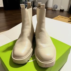 Sam Edelman Chelsea Boot